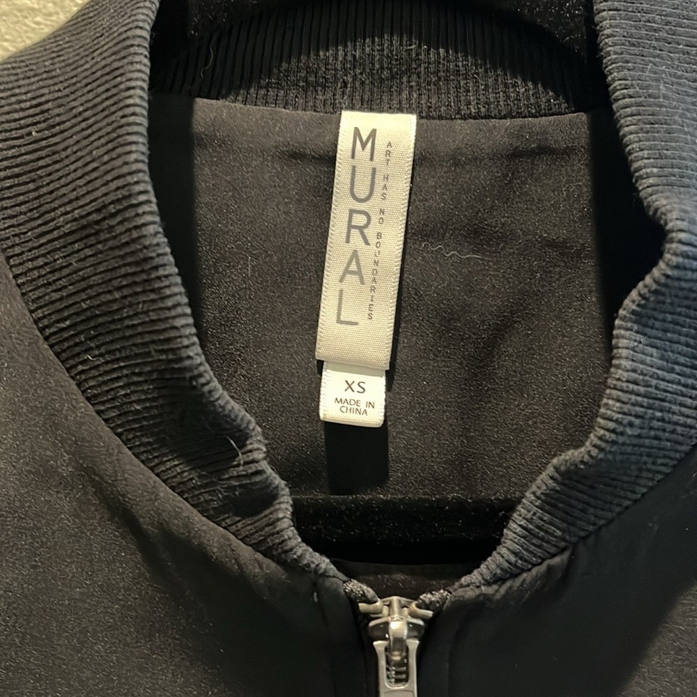 Mural Bomber jacket - Picture 3 of 5